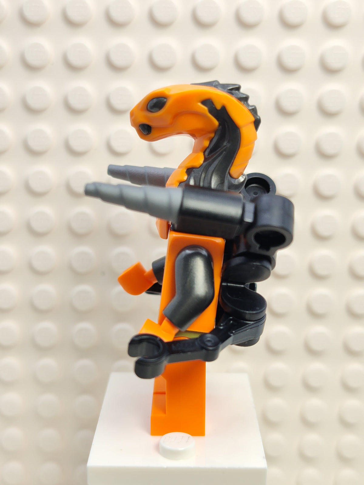 Cobra Mechanic, njo0789 - LEGO® Ninjago Minifigure