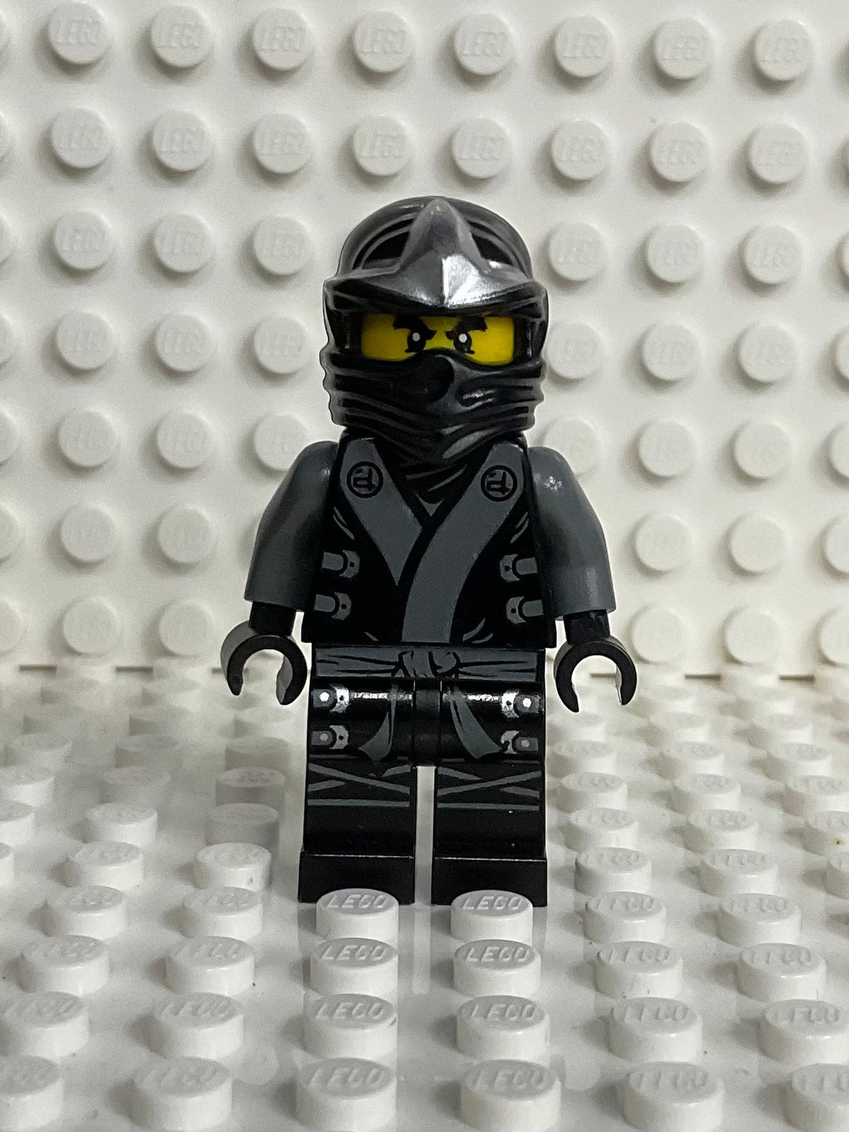 Cole, The Final Battle, njo0080 - LEGO® Ninjago Minifigure